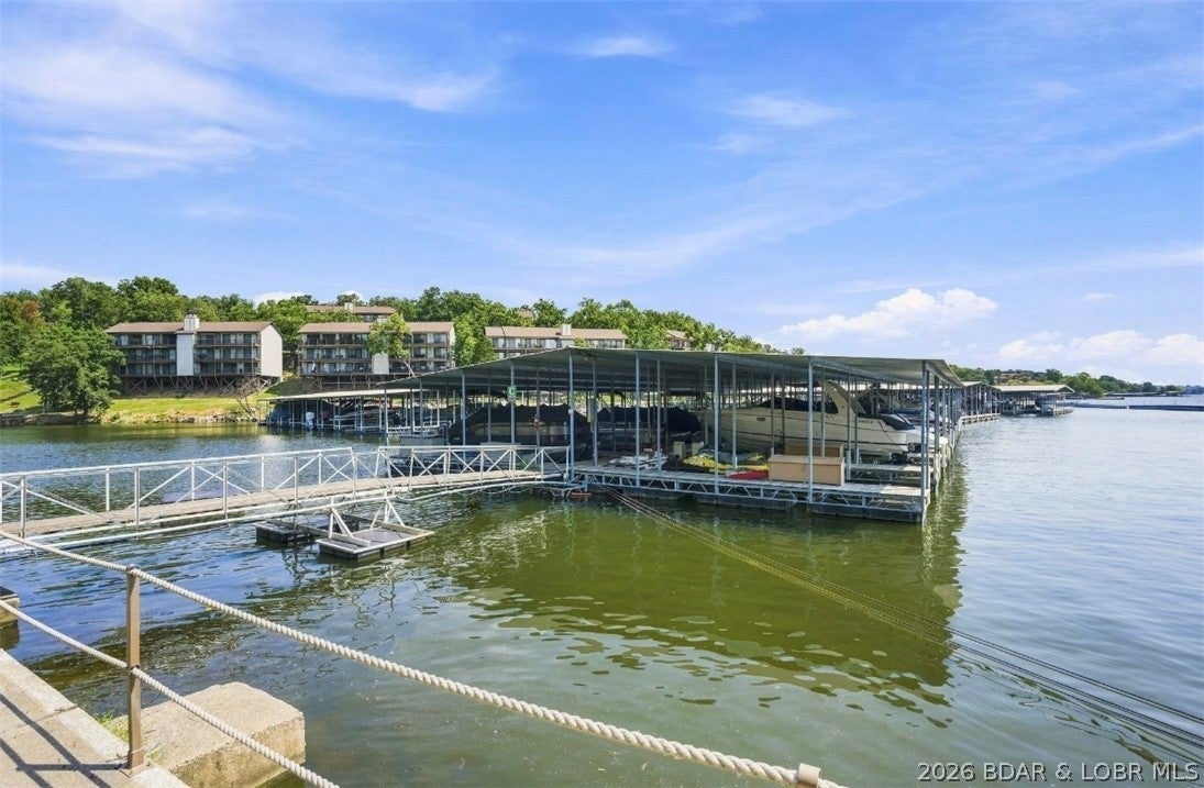 Waters Edge Condominium - Residential