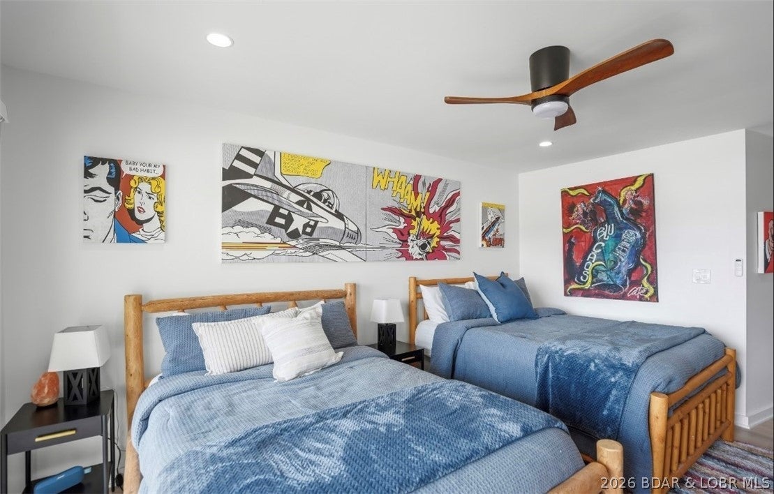 Waters Edge Condominium - Residential