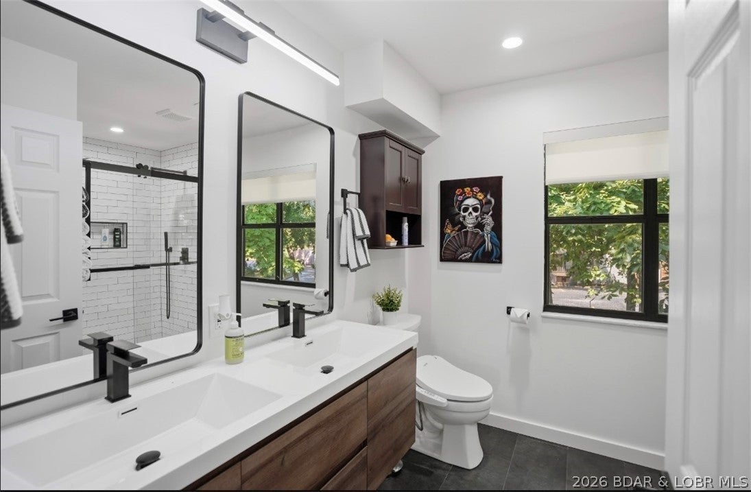 Waters Edge Condominium - Residential