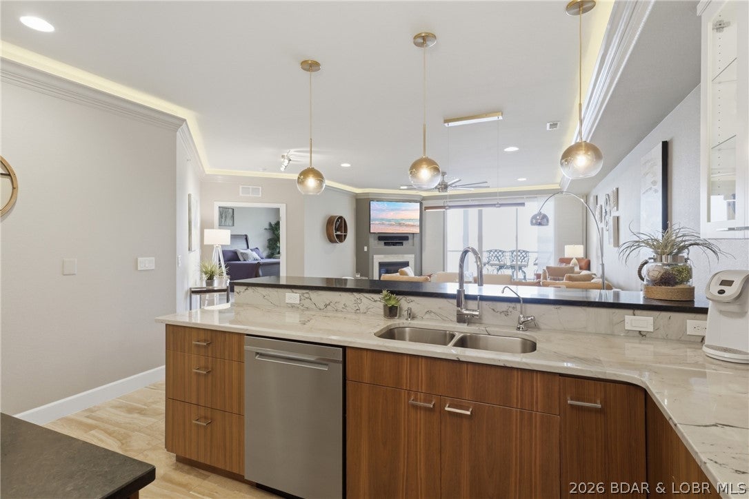 Trinity Pointe Condominiums - Residential