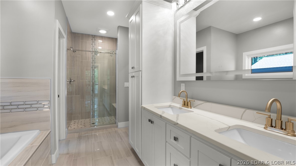 Glenwood Manor - Residential
