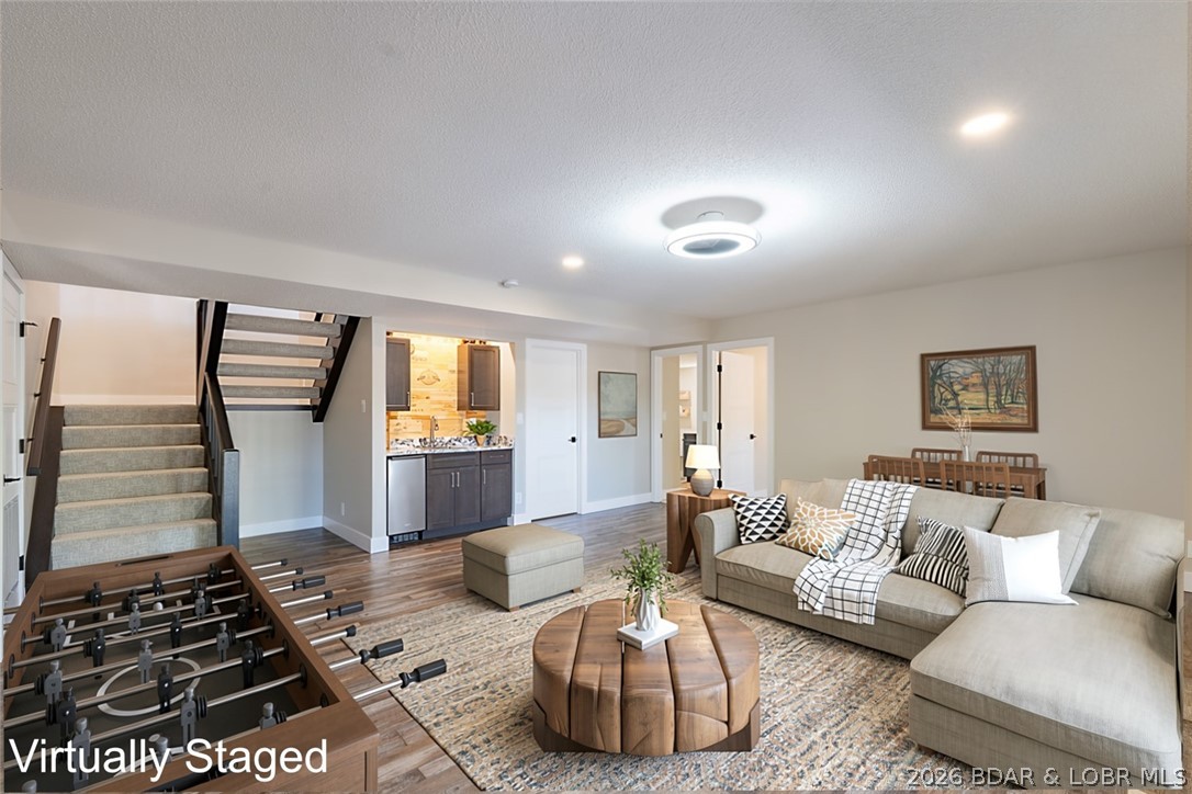 Imperial Point - Residential