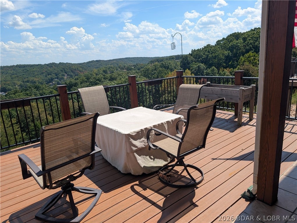 Villas at Shores of Camelot - Residential