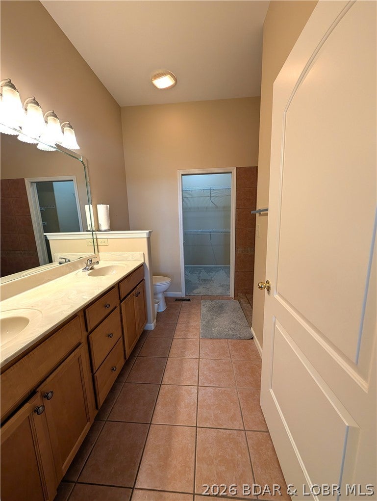 Villas at Shores of Camelot - Residential