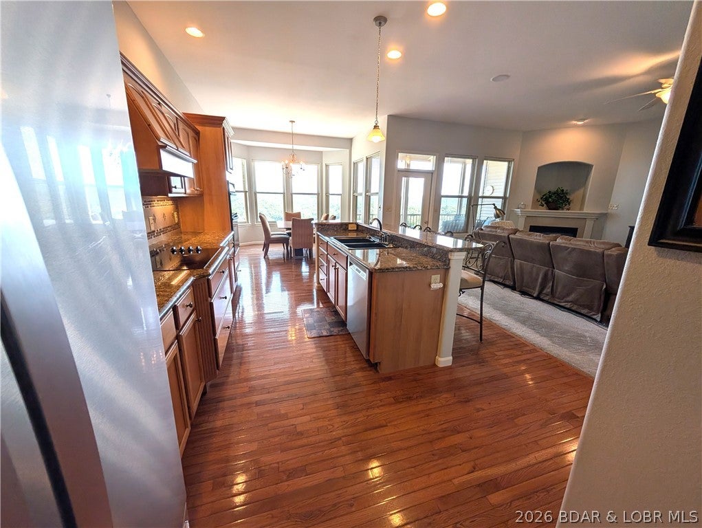 Villas at Shores of Camelot - Residential