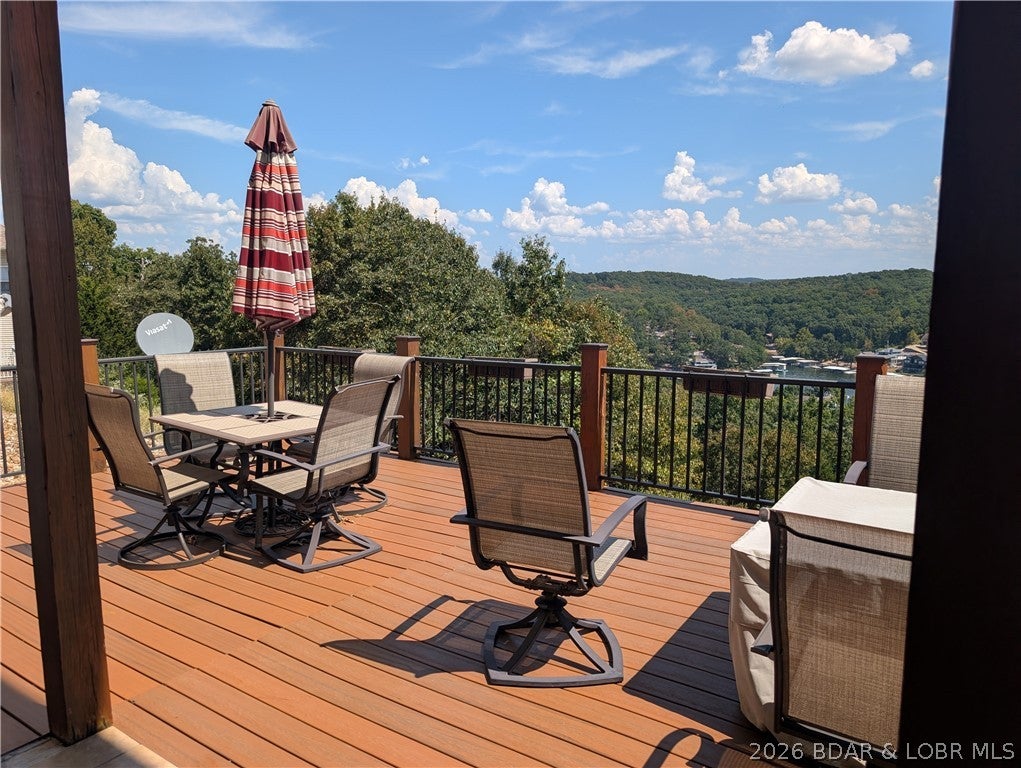 Villas at Shores of Camelot - Residential