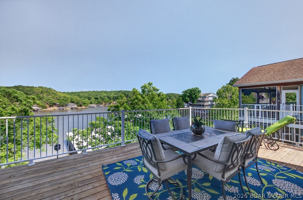 Shores Of Camelot Condominiums - Residential