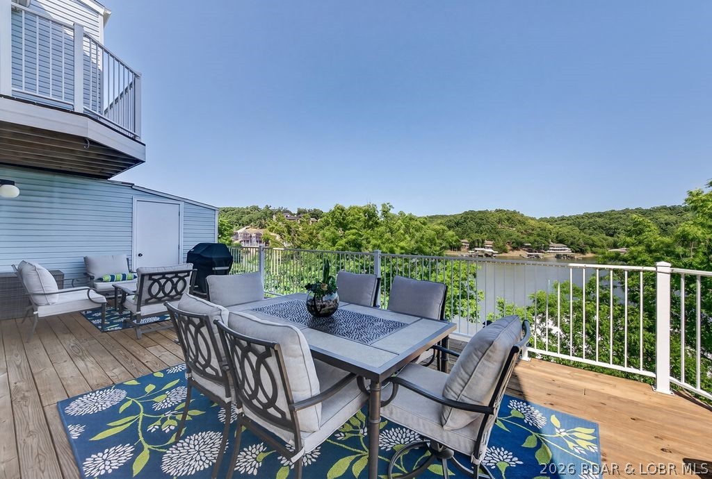 Shores Of Camelot Condominiums - Residential