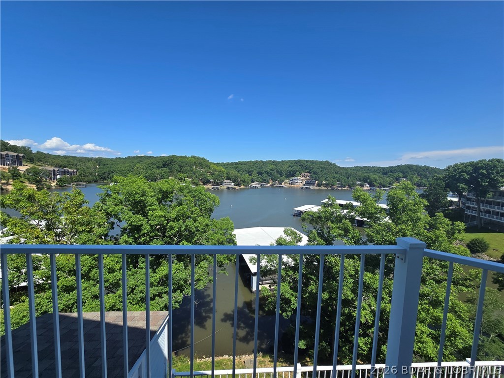 Shores Of Camelot Condominiums - Residential