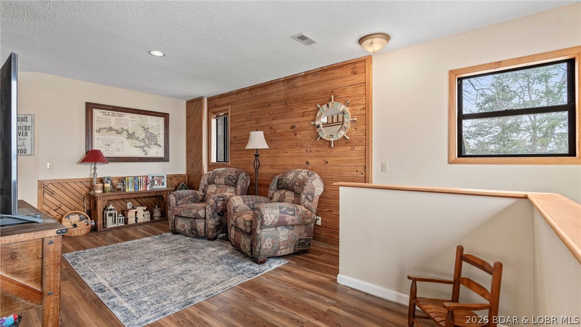 Crums - Residential