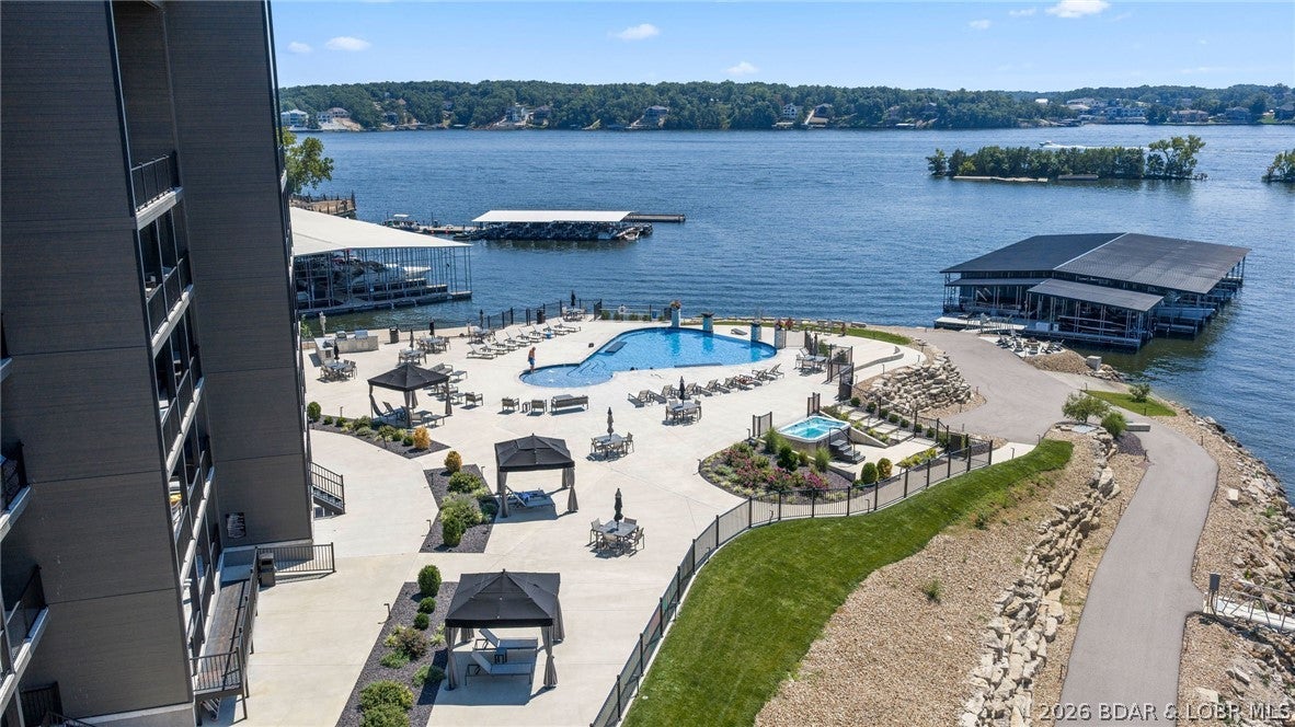 Havens at Village of Four Seasons Condo - Residential