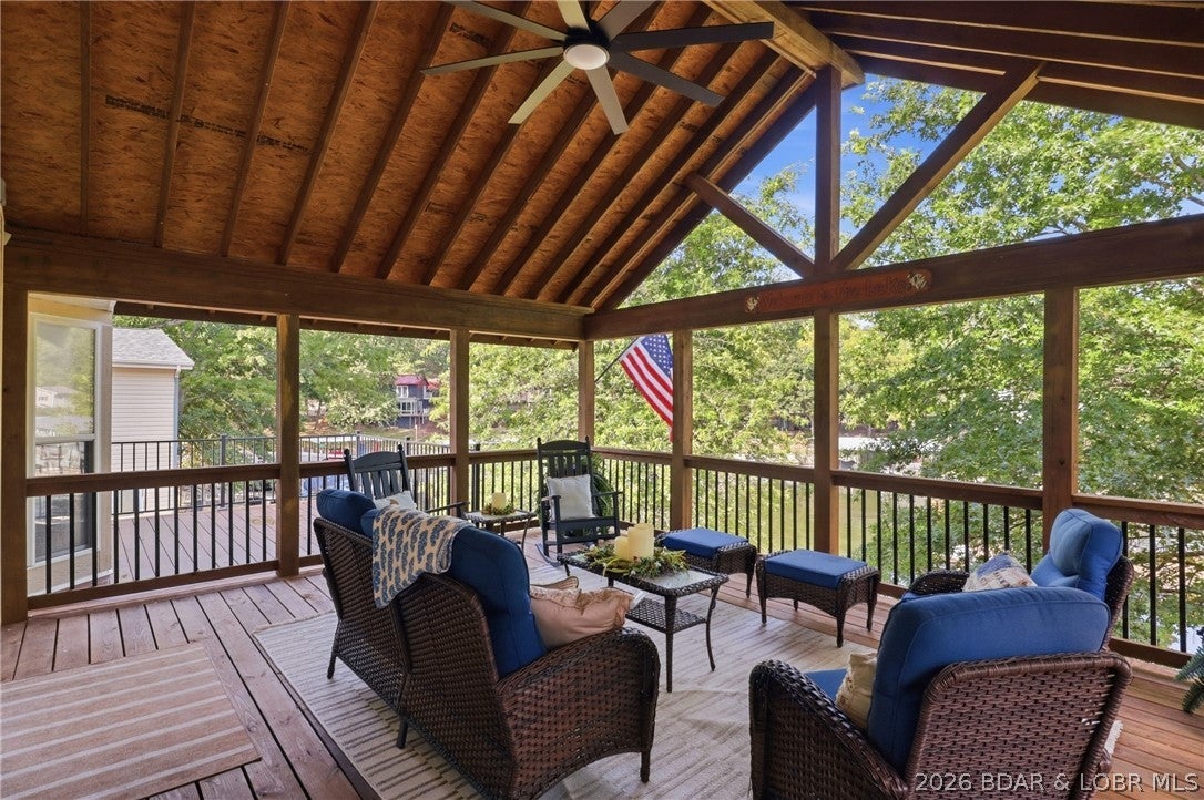 Hickory Grove - Residential