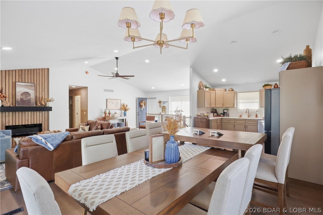 Hickory Grove - Residential
