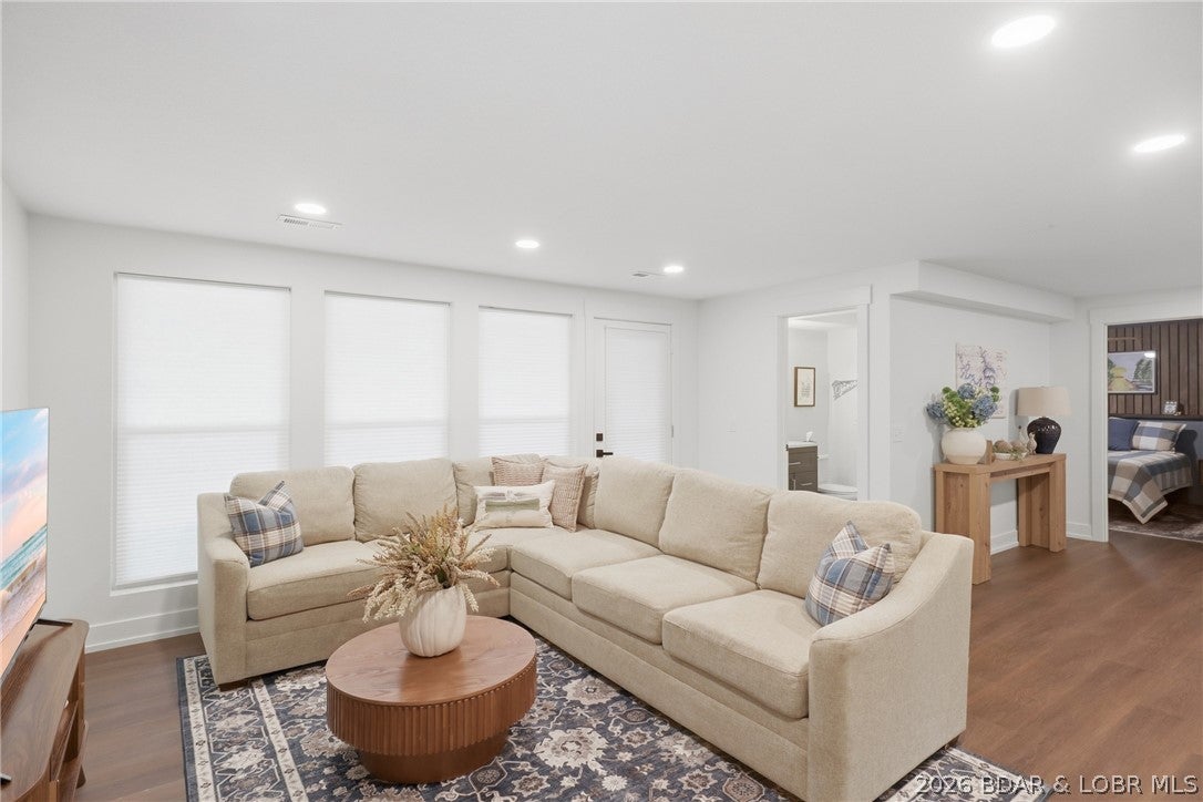 Hickory Grove - Residential
