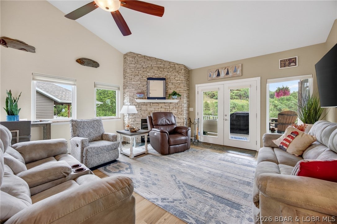 Oak Ridge Bay - Residential