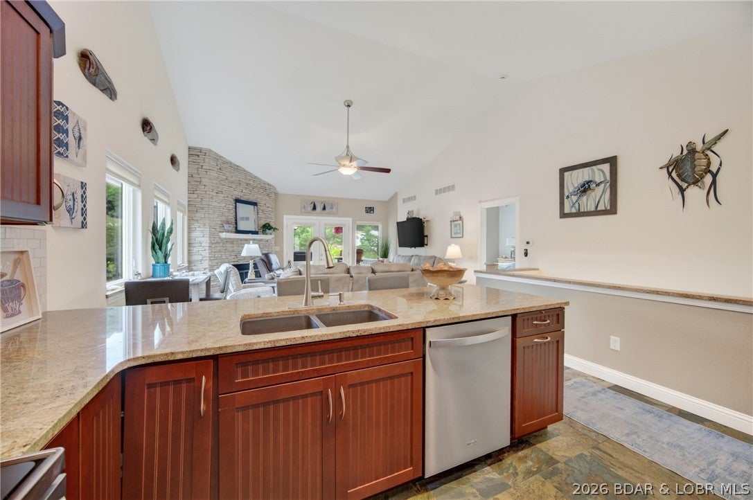 Oak Ridge Bay - Residential