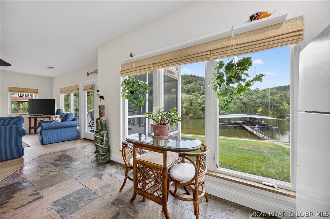 Oak Ridge Bay - Residential