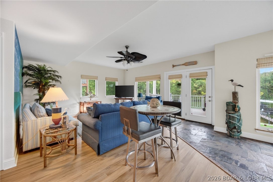 Oak Ridge Bay - Residential