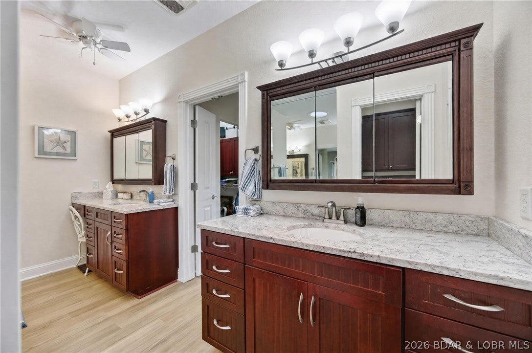 Oak Ridge Bay - Residential