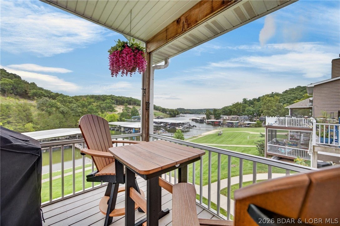 Oak Ridge Bay - Residential