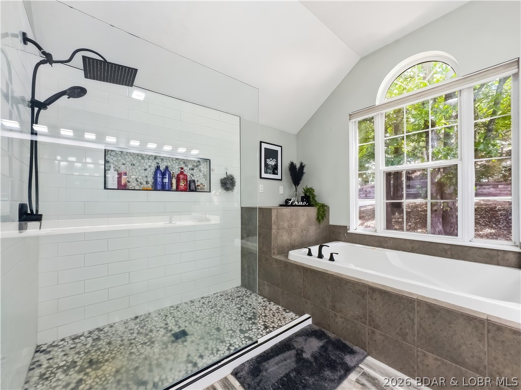 Hawk Island Estates - Residential