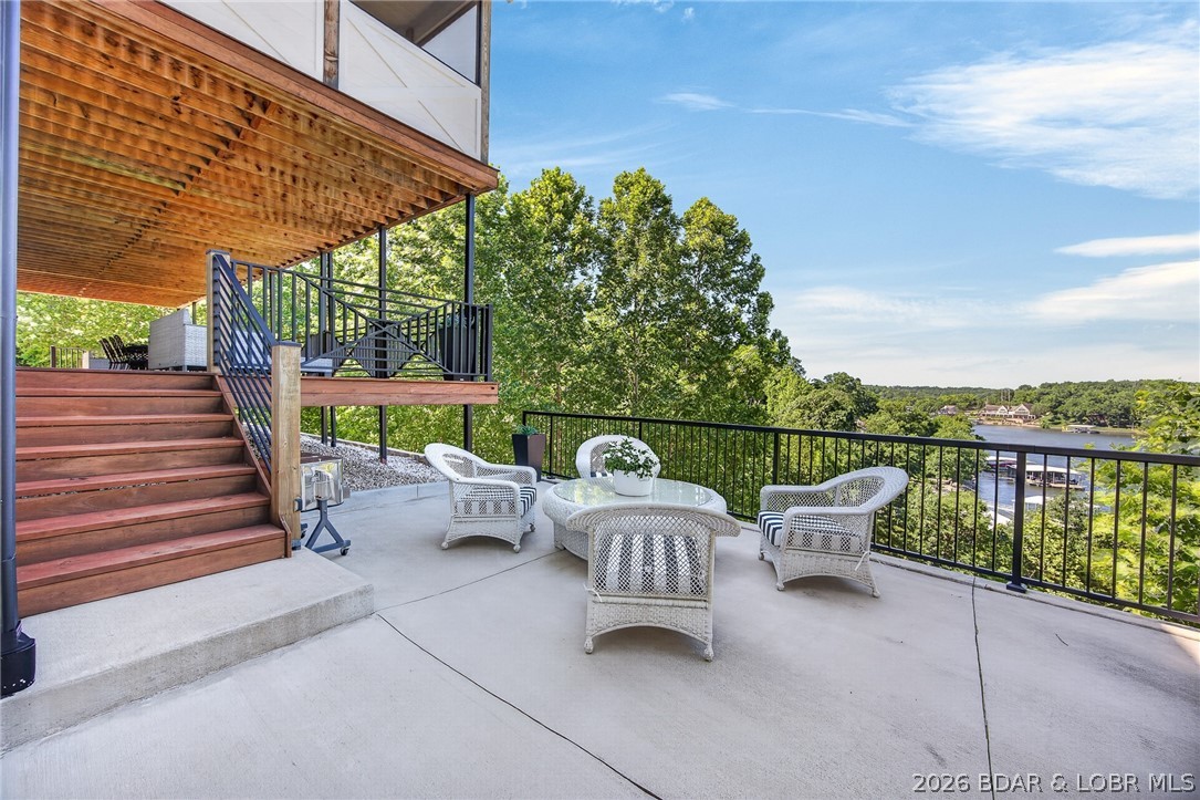 Horseshoe Bend # 8 - Residential