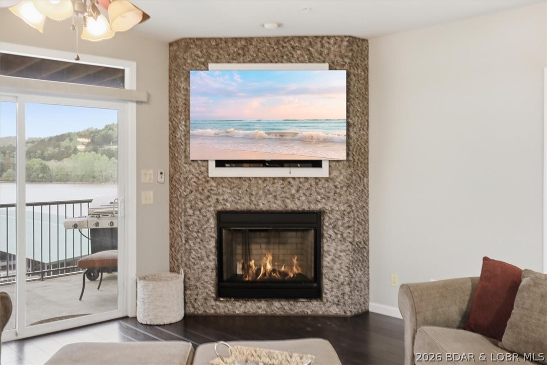 Cedar Green Luxury Condominium - Residential