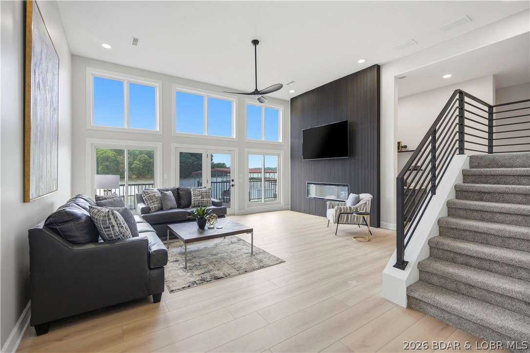 Eagles Cove - Residential