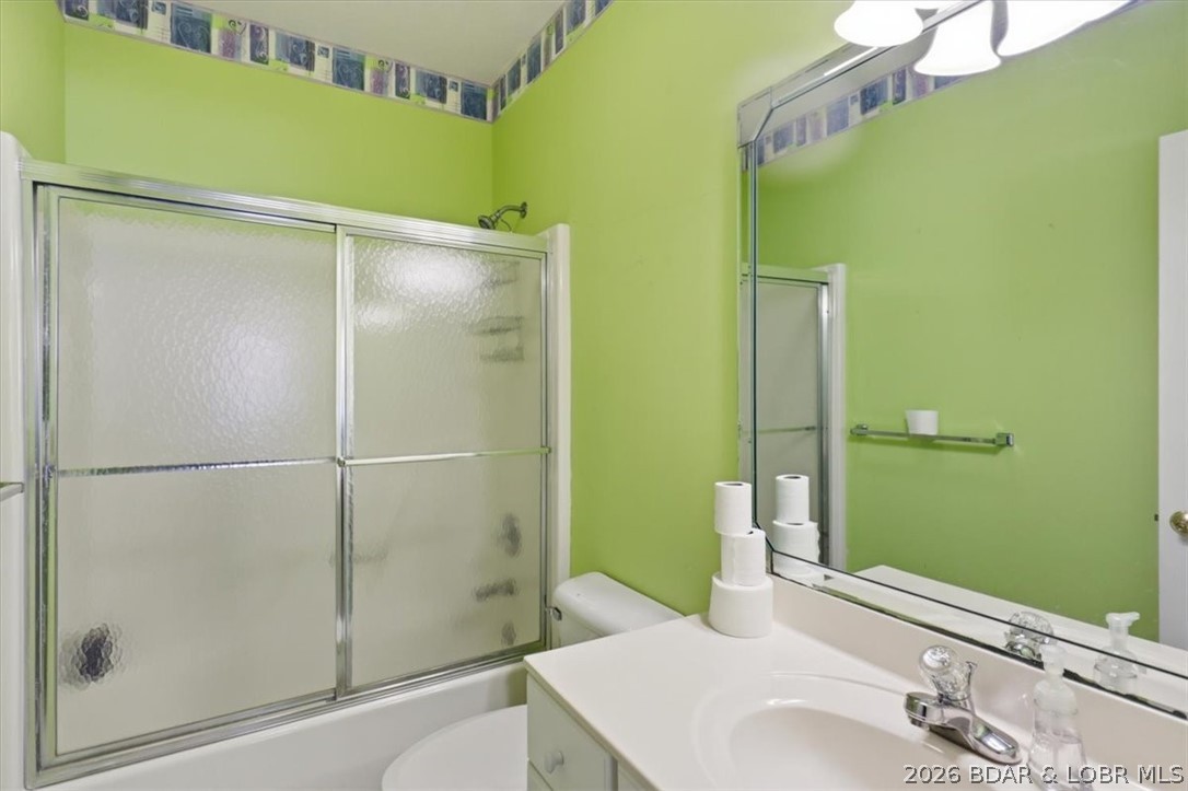 Palisades Condominium - Residential