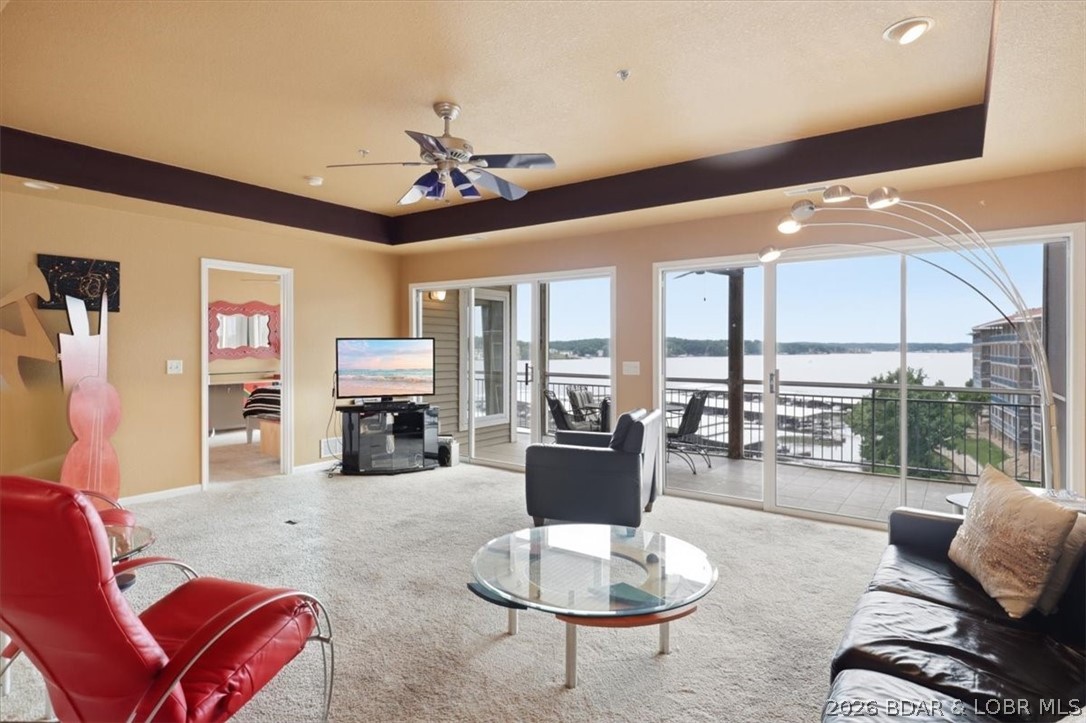 Palisades Condominium - Residential