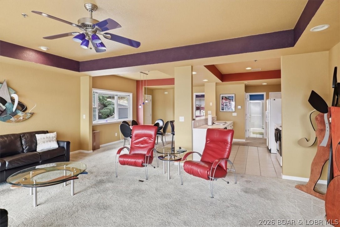 Palisades Condominium - Residential