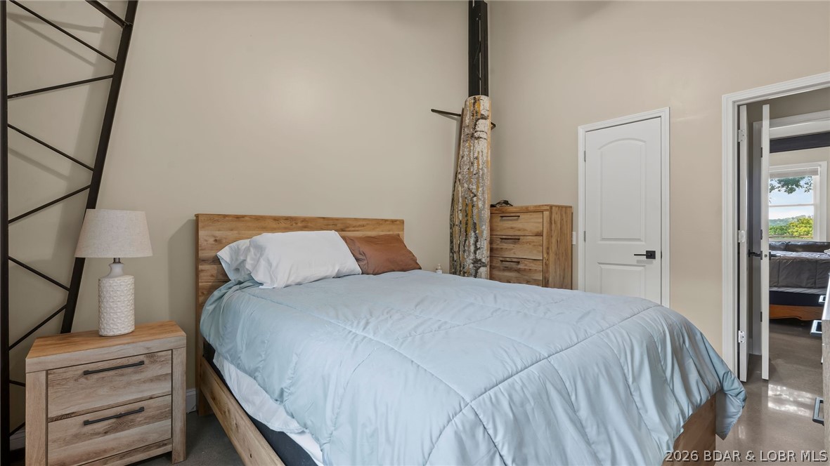 Admirals Point - Residential
