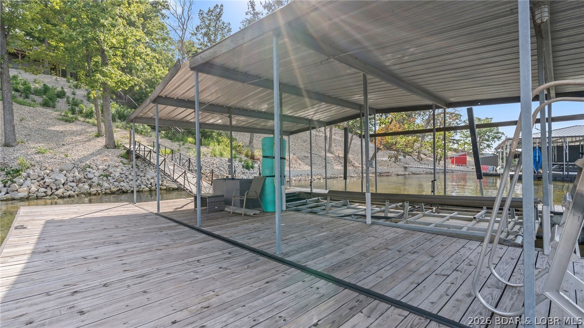 Admirals Point - Residential