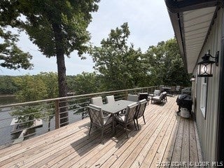 Admirals Point - Residential