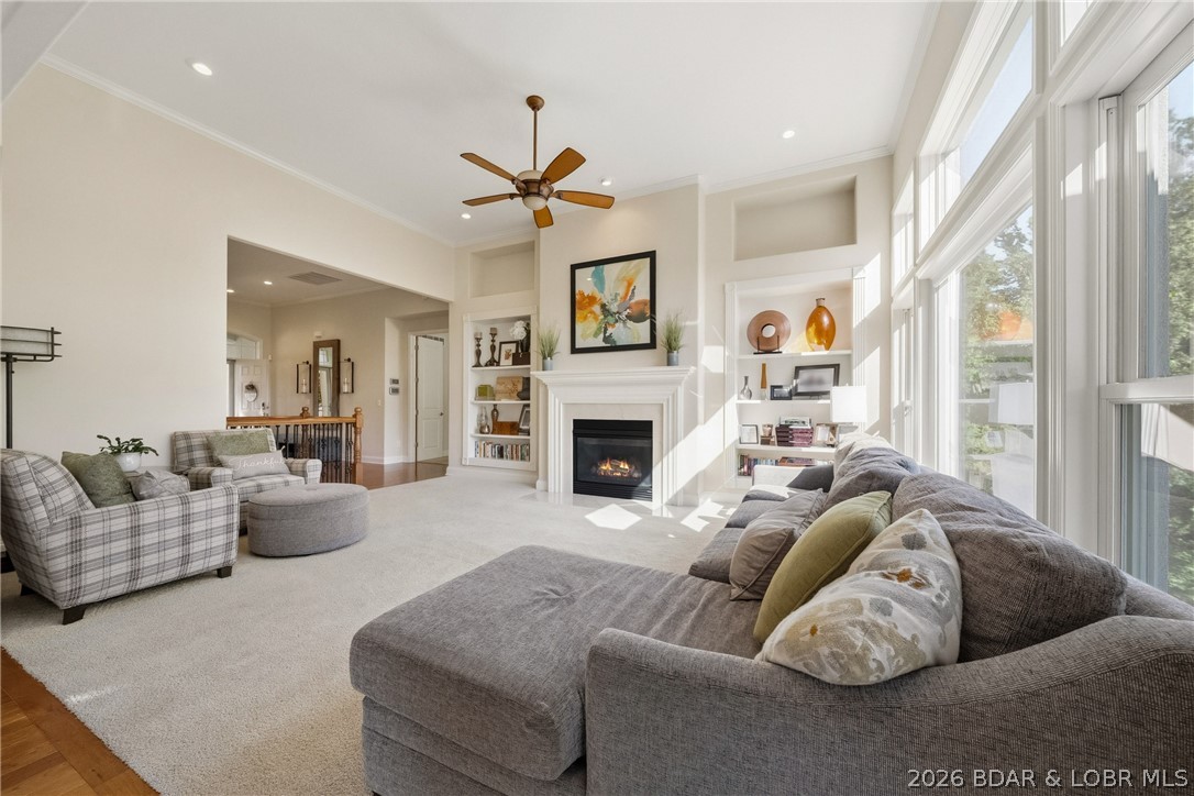 Country Club Cove - Residential