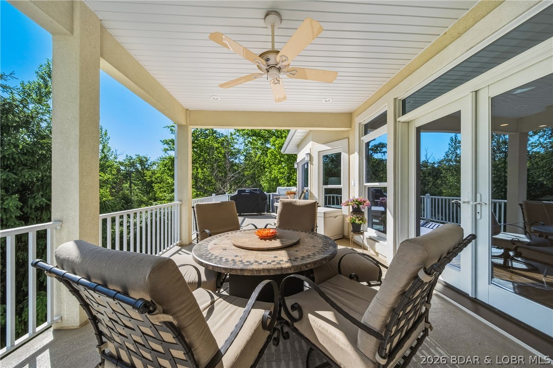 Country Club Cove - Residential