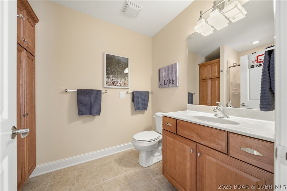 Country Club Cove - Residential