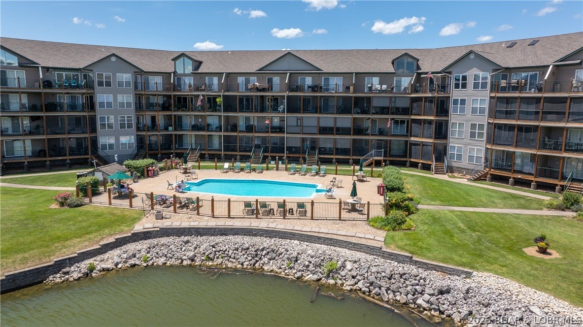 Cedar Glen Condominium - Residential