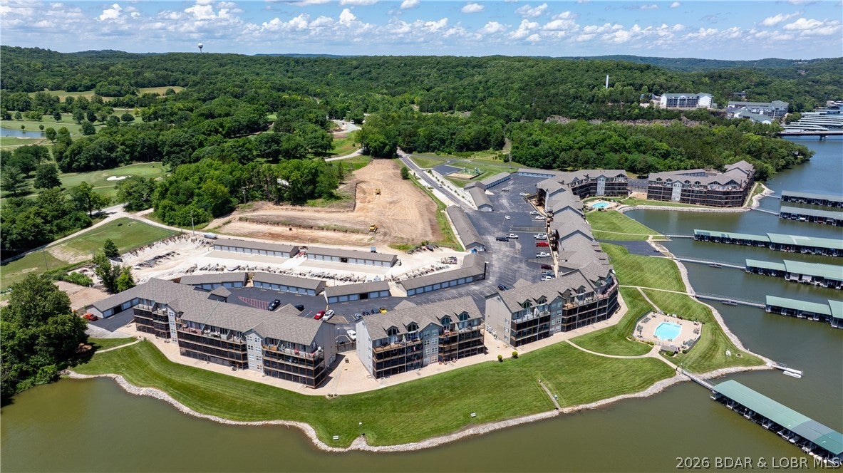 Cedar Glen Condominium - Residential