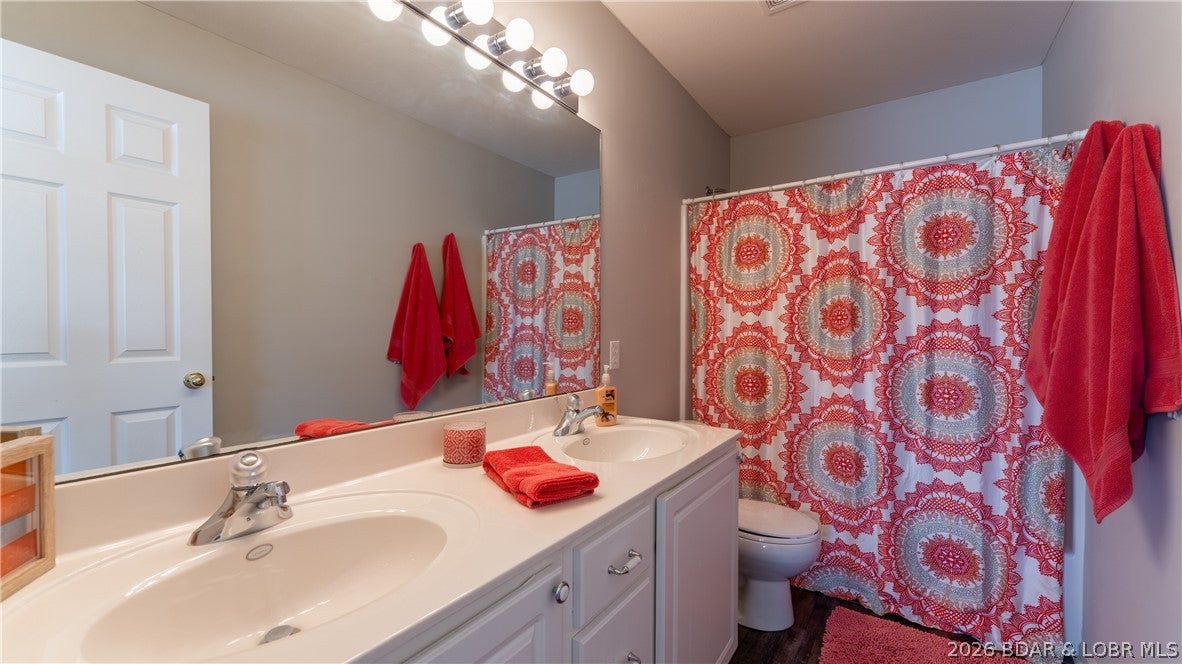 Cedar Glen Condominium - Residential