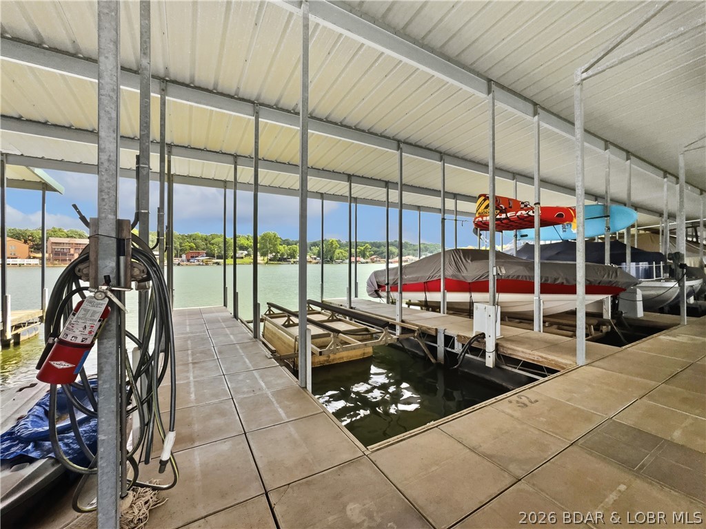 Cedar Glen Condominium - Residential