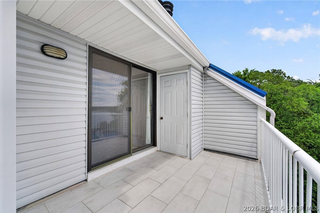 Hawks Nest Lodge Condominium - Residential
