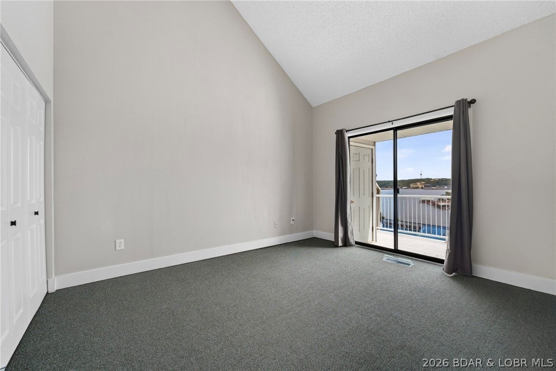Hawks Nest Lodge Condominium - Residential