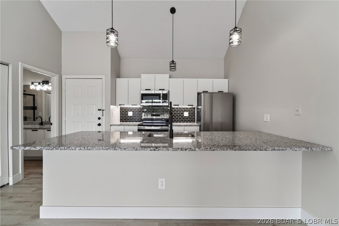 Hawks Nest Lodge Condominium - Residential