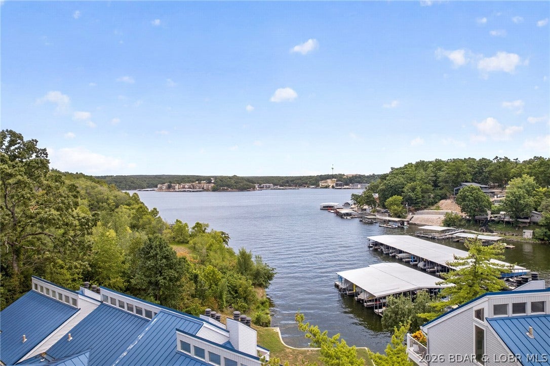 Hawks Nest Lodge Condominium - Residential