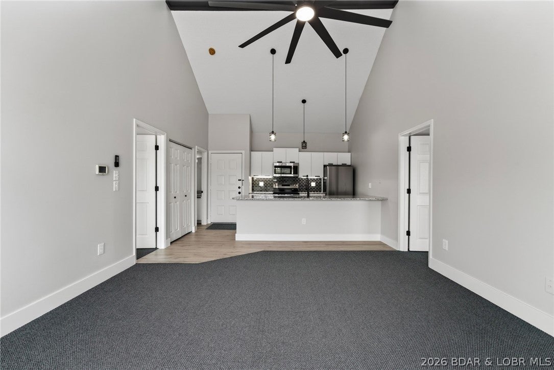 Hawks Nest Lodge Condominium - Residential