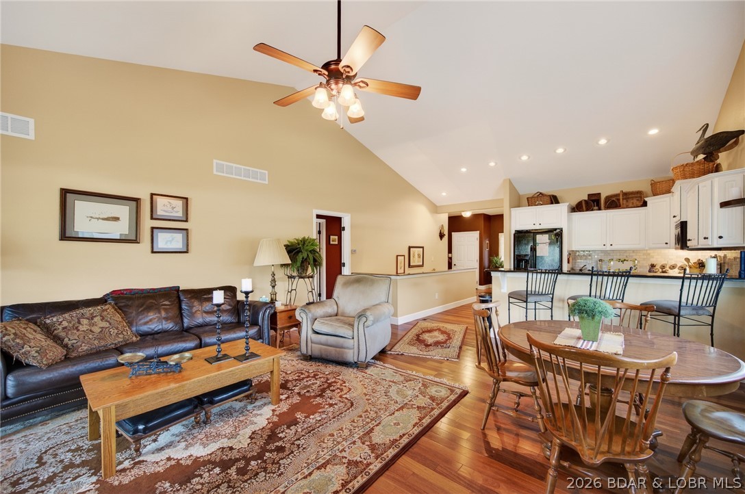 Oak Ridge Bay - Residential