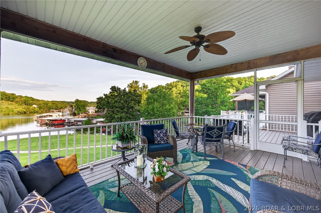 Oak Ridge Bay - Residential