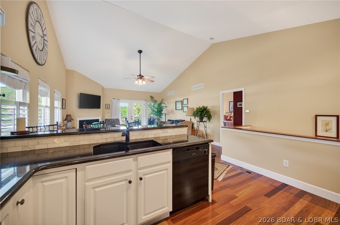 Oak Ridge Bay - Residential