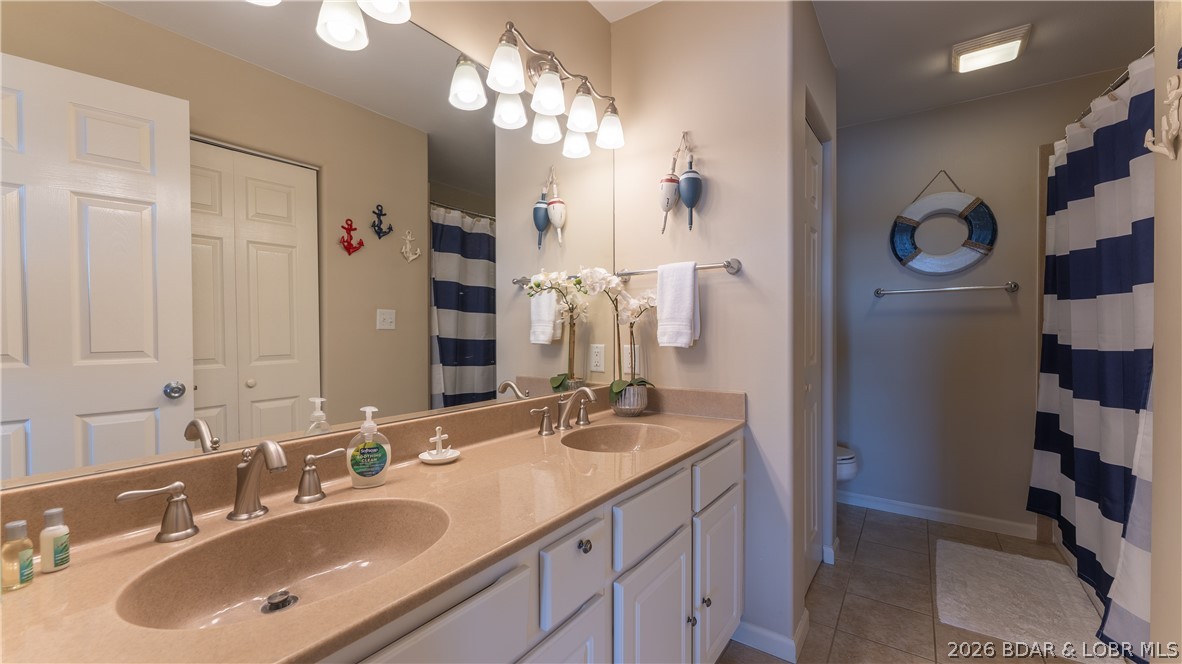 Emerald Bay Condominium - Residential